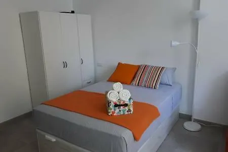Lindo Estudio En Centro De 토레몰리노스